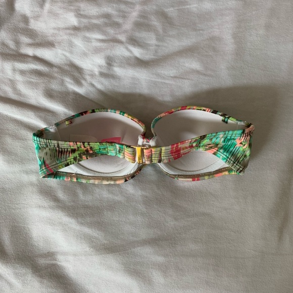 Victoria’s Secret push up beach bandeau swim top - Picture 3 of 7